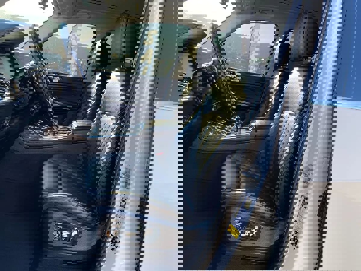 Used 2020 BMW X7 xDrive40i image 16