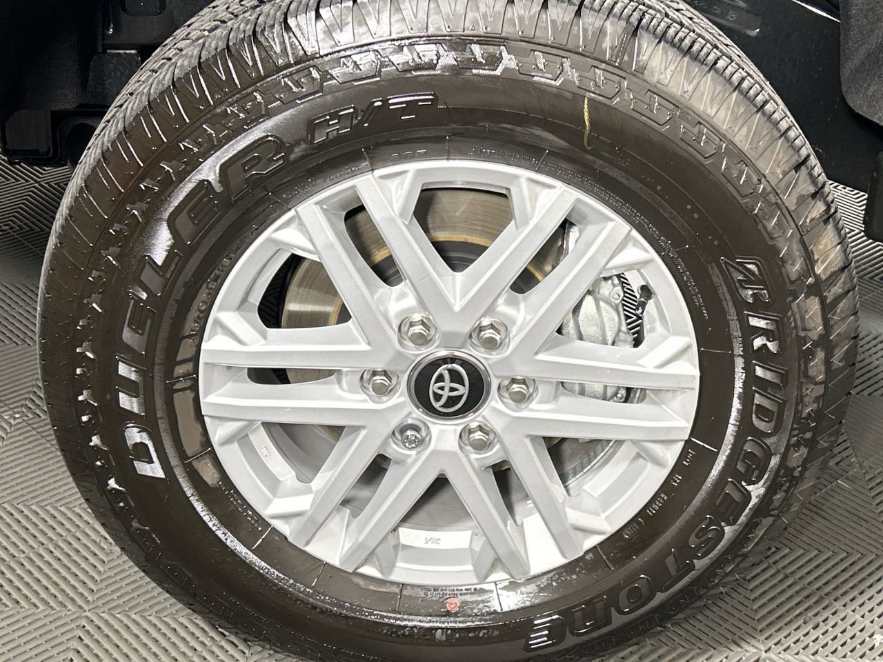 Used 2026 Toyota Tundra SR5 w/ SR5 Convenience Package image 10