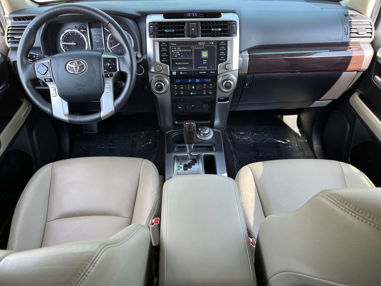 Used 2023 Toyota 4Runner Limited AWD/4WD image 9