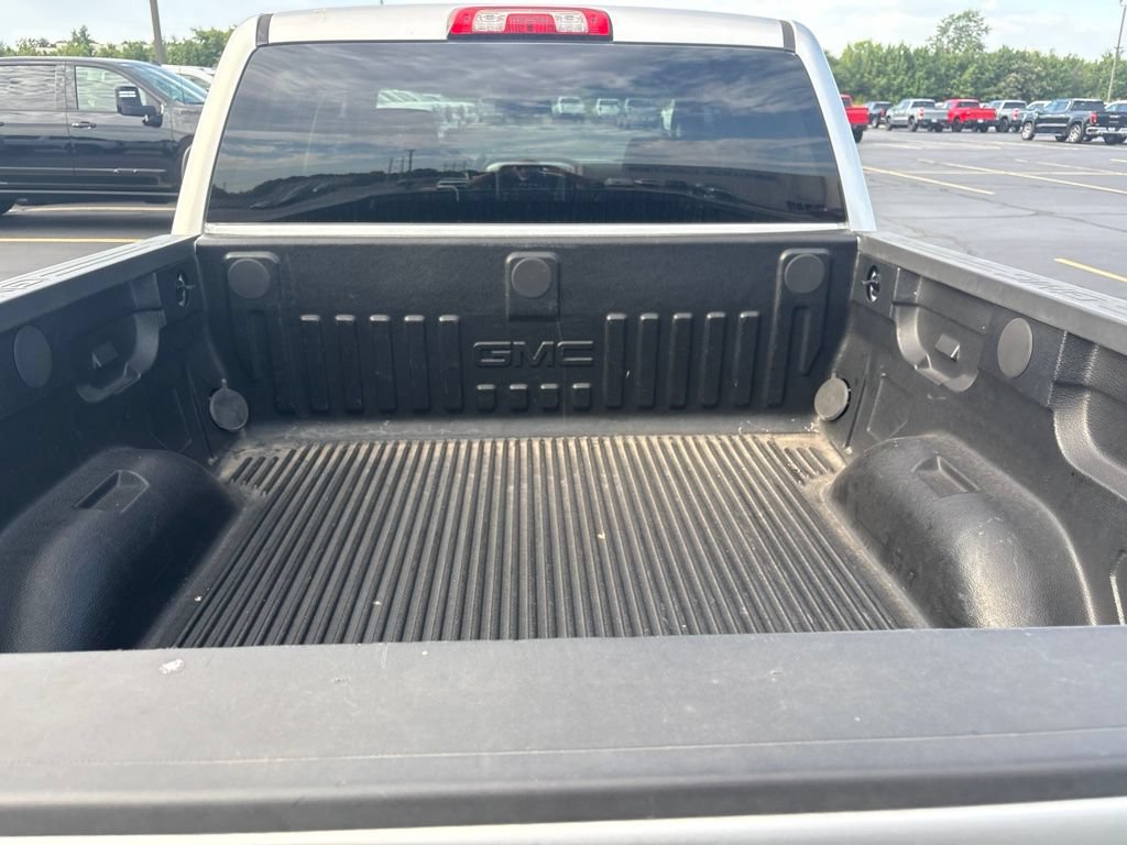 Used 2018 GMC Sierra 1500 SLT w/ SLT Premium Package AWD/4WD image 13
