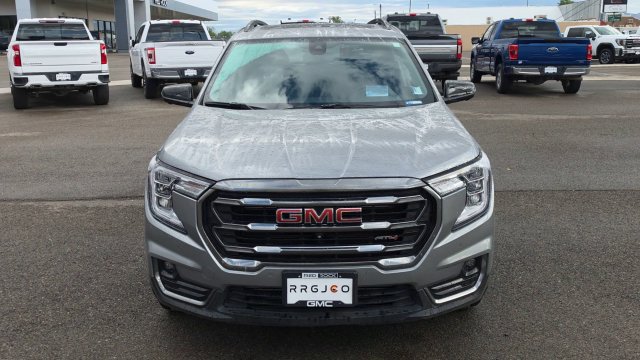 Used 2024 GMC Terrain AT4 w/ Tech Package AWD/4WD image 3