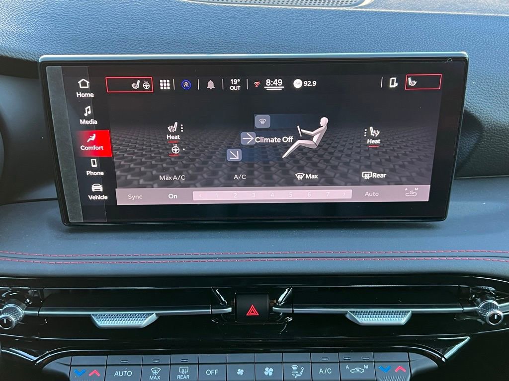 New 2023 Dodge Hornet GT w/ Track Pack image 31