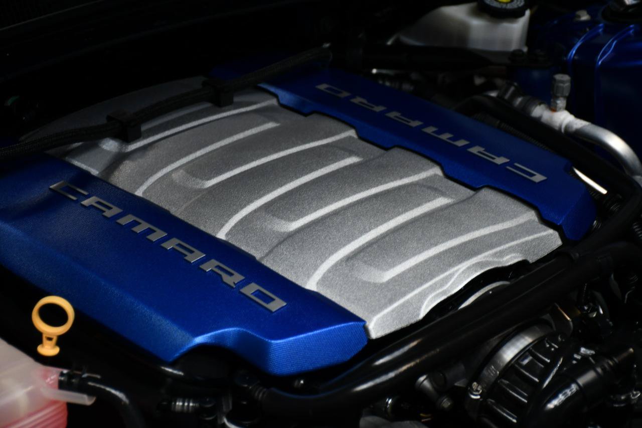 Used 2017 Chevrolet Camaro SS w/ LPO, Ground Effects Package RWD image 16