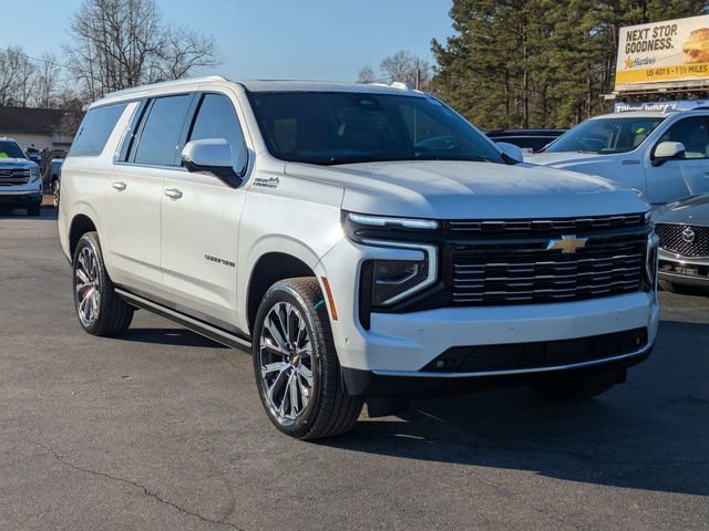 New 2025 Chevrolet Suburban High Country image 2
