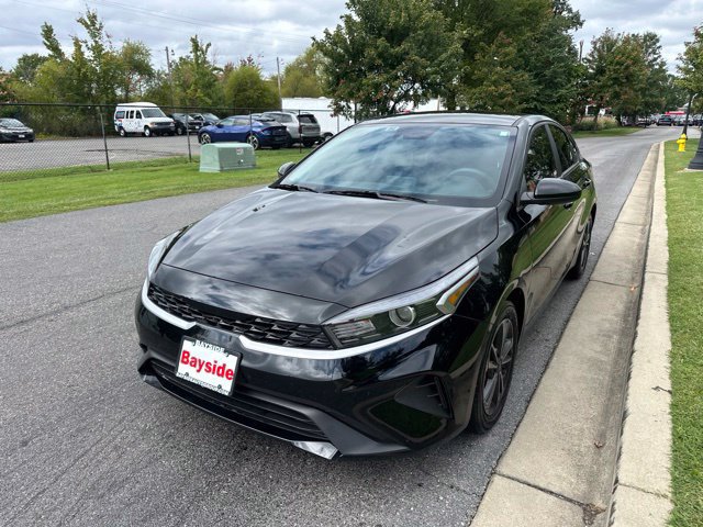 Certified 2024 Kia Forte LXS FWD image 7