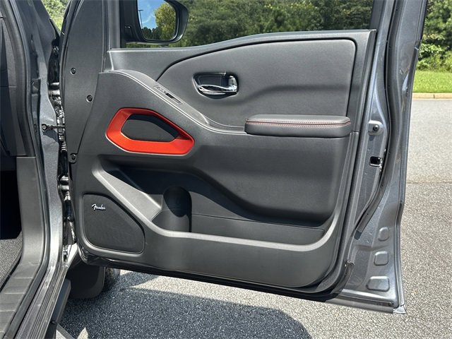 Certified 2025 Nissan Frontier PRO-4X w/ Pro Convenience Package image 15
