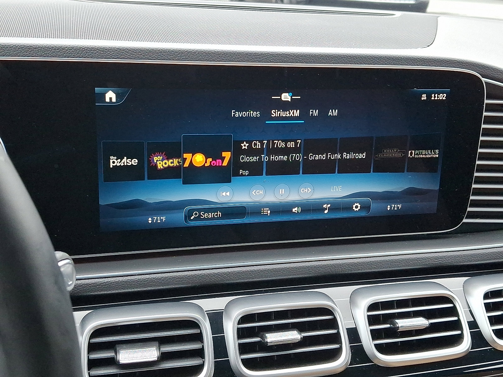 Certified 2025 Mercedes-Benz GLE 450 4MATIC image 18