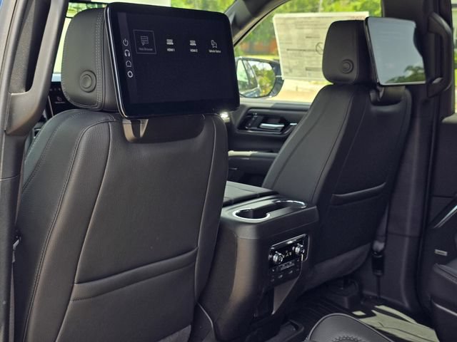 New 2026 GMC Yukon Denali w/ Denali Reserve Package AWD/4WD image 19