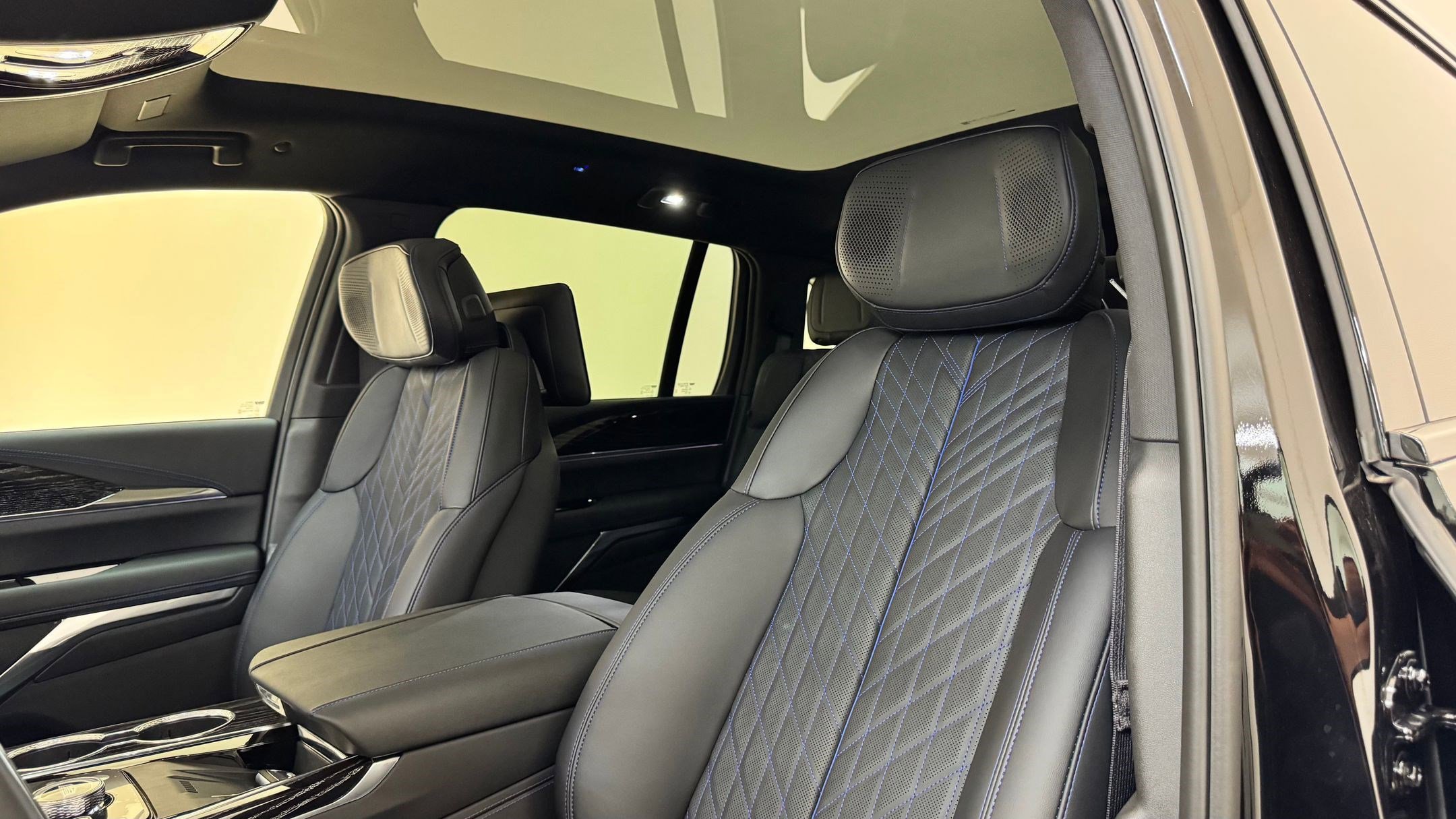New 2026 Cadillac Escalade IQ Sport 1 image 37