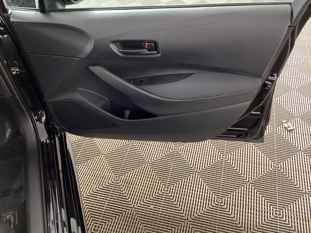 Used 2026 Toyota Corolla LE FWD image 9