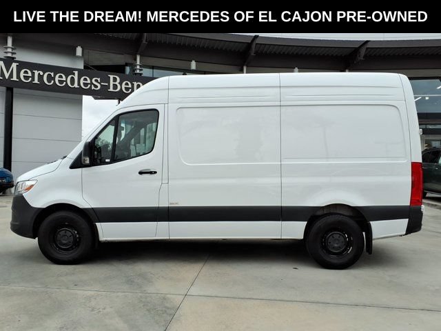 Used 2025 Mercedes-Benz Sprinter 2500 image 22