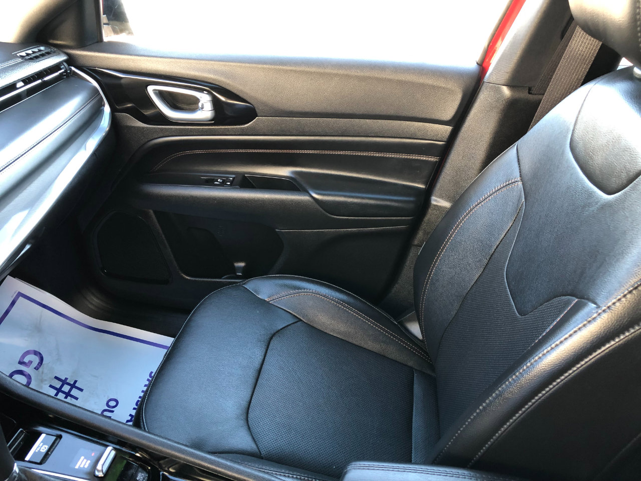 Used 2023 Jeep Compass Limited image 22