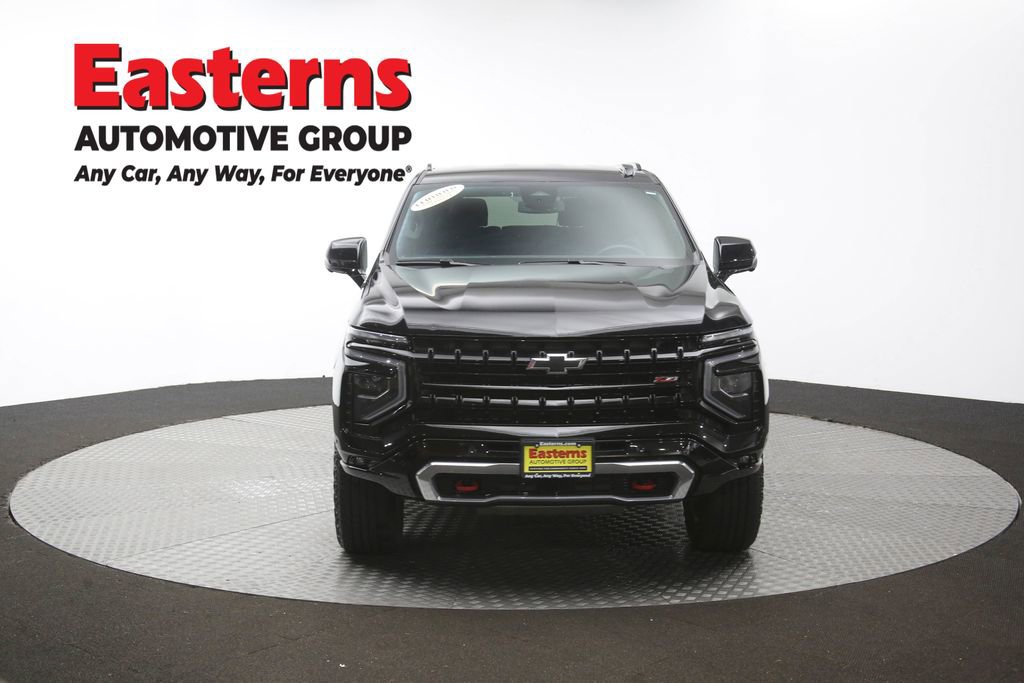 Used 2025 Chevrolet Suburban Z71 AWD/4WD image 57