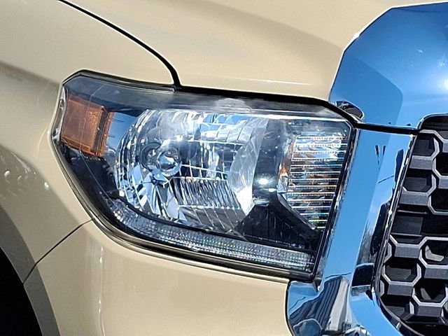 Used 2019 Toyota Tundra SR5 w/ SR5 Upgrade Package image 9