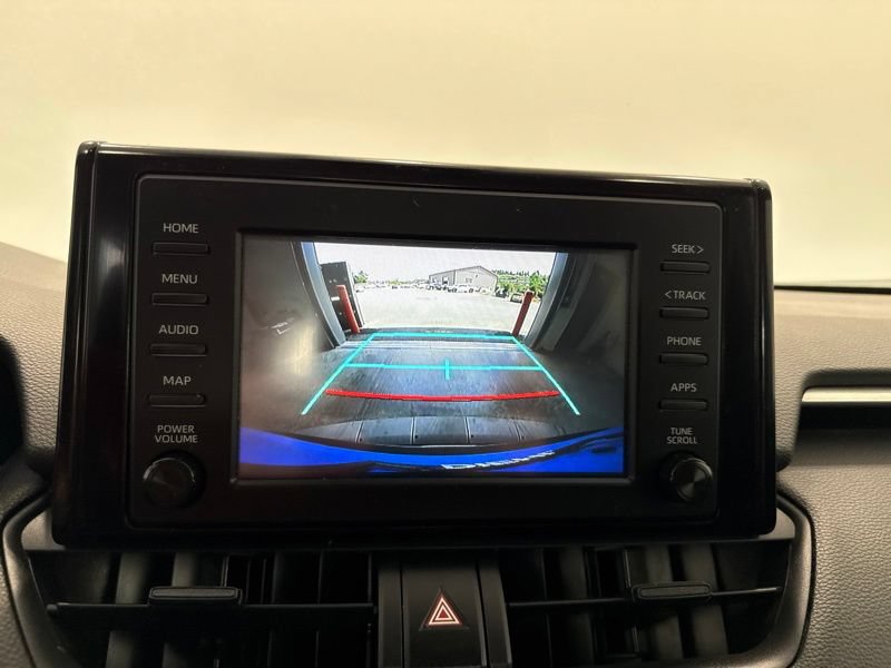Used 2019 Toyota RAV4 LE w/ Carpet Mat Package AWD/4WD image 28