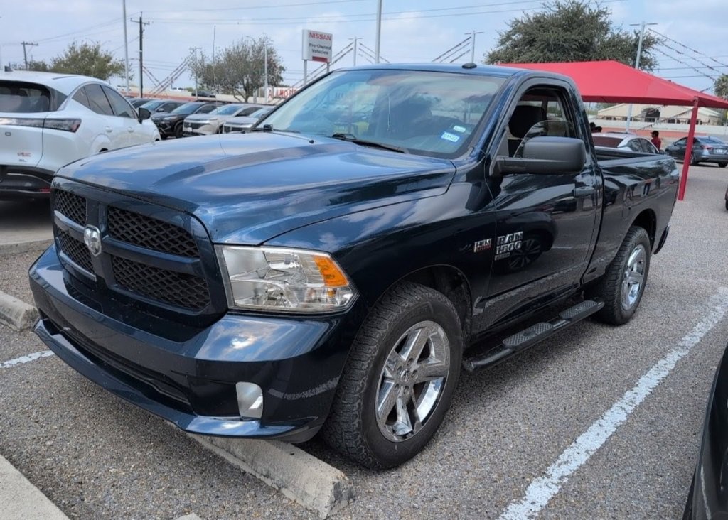 Used 2021 RAM 1500 Express w/ Express Value Package image 1