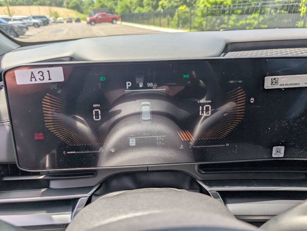 New 2026 Kia Carnival FWD image 18