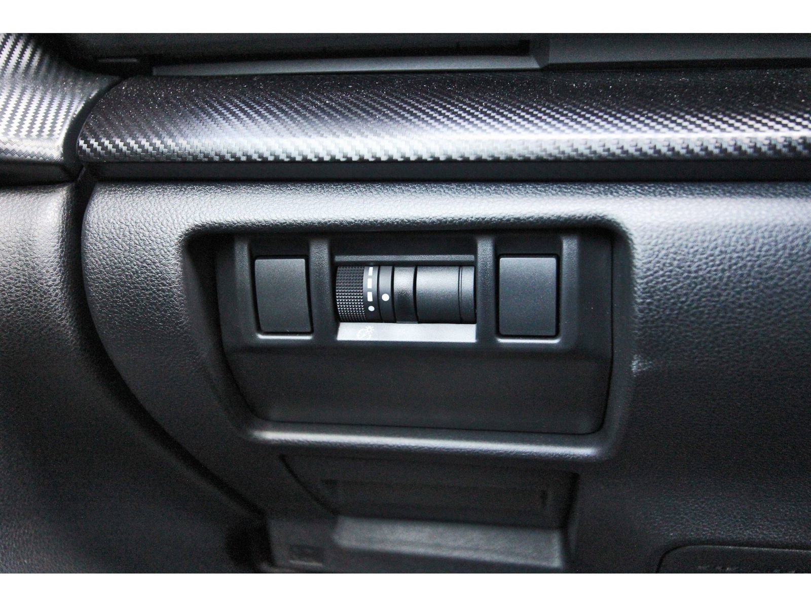 Certified 2025 Subaru Crosstrek 2.0i Premium image 20