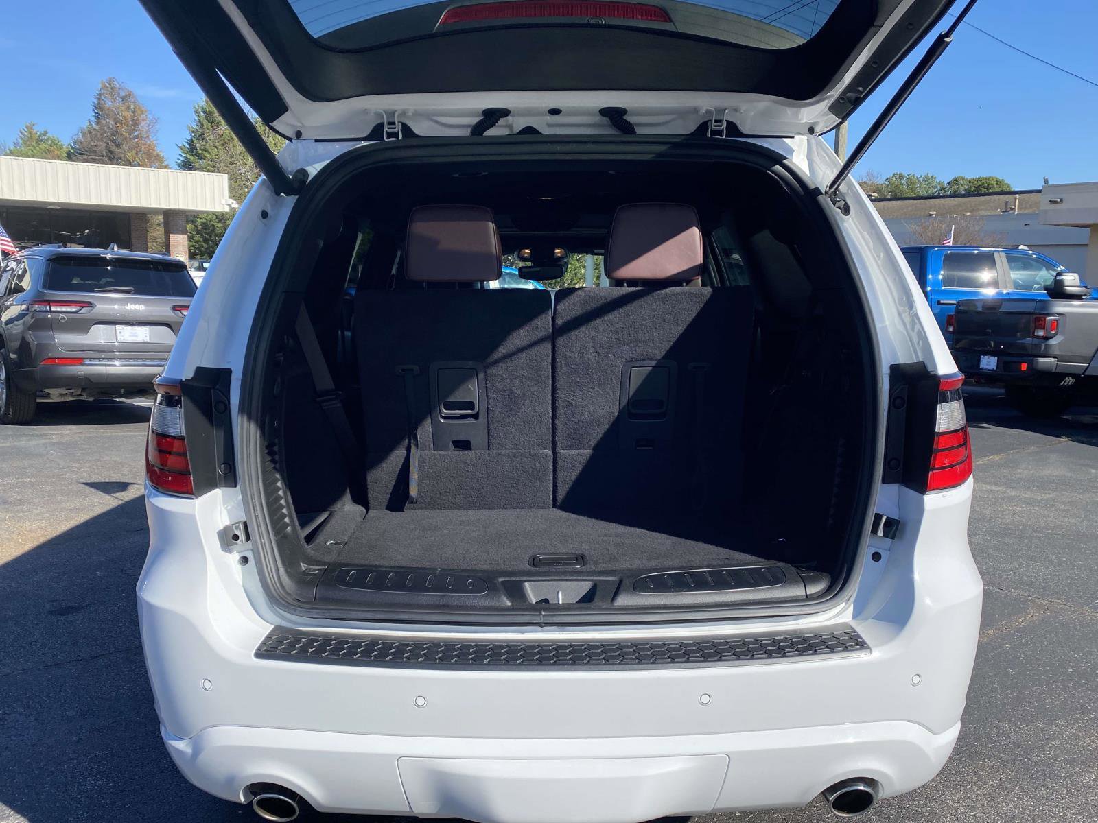 Certified 2024 Dodge Durango R/T image 39