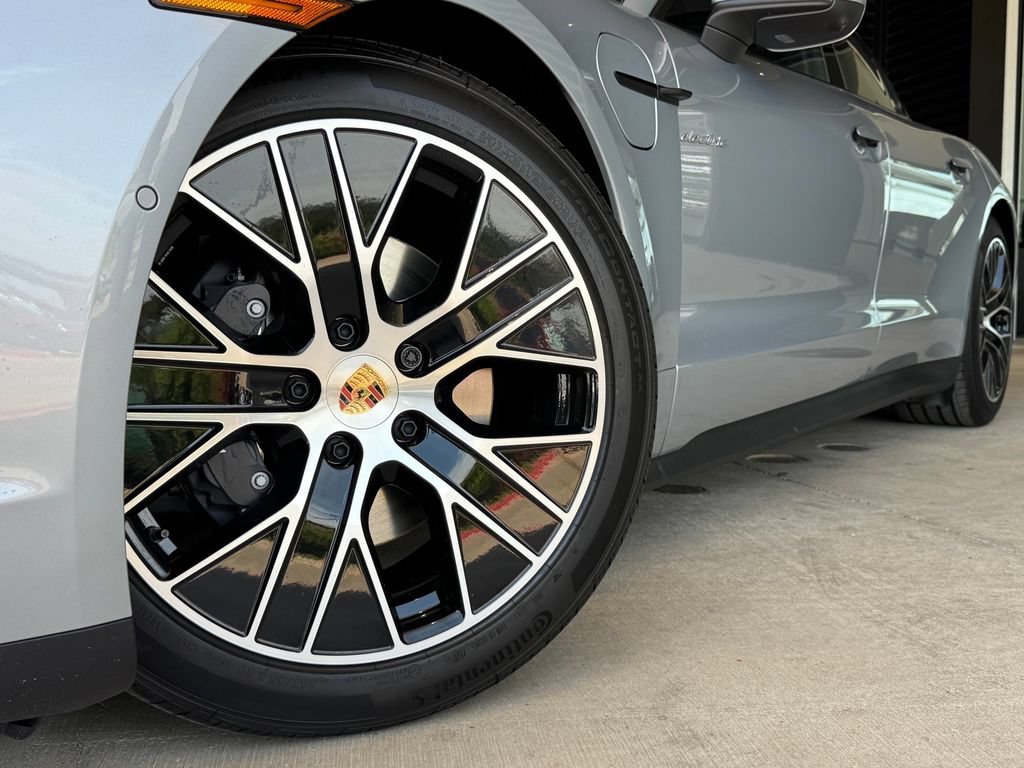 New 2026 Porsche Taycan AWD/4WD image 14
