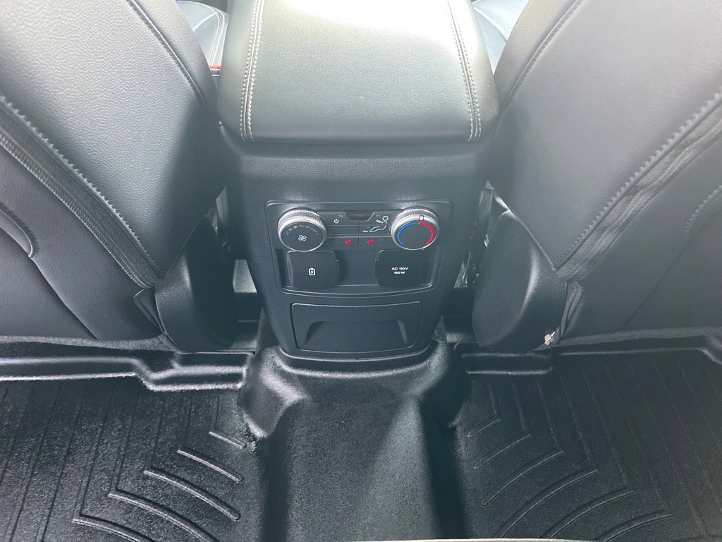 Used 2022 Ford Explorer Limited w/ Equipment Group 301A image 13