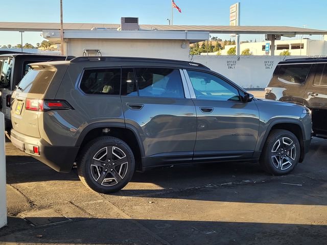 New 2026 Jeep Cherokee Laredo AWD/4WD image 3
