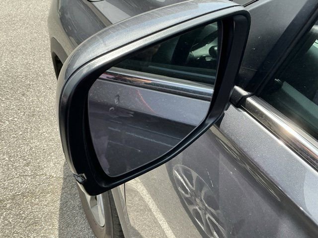 Used 2025 Honda Pilot EX-L image 28