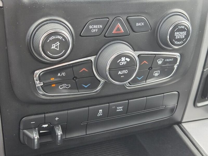 Used 2022 RAM 1500 Classic SLT w/ Electronics Group image 17
