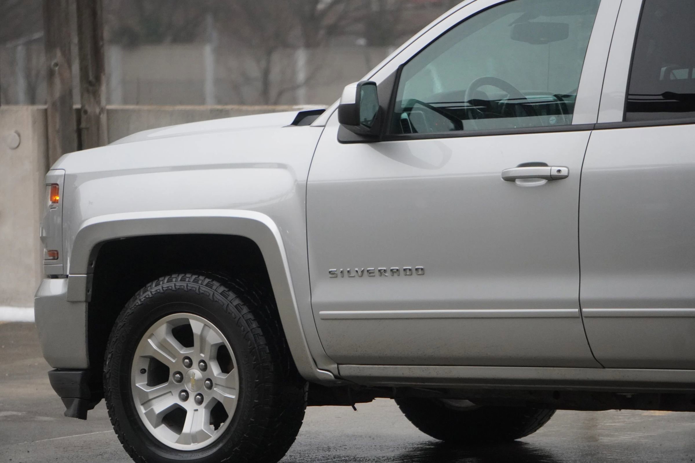 Used 2016 Chevrolet Silverado 1500 LT w/ All Star Edition AWD/4WD image 9