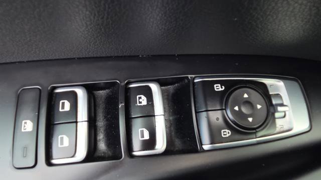 Used 2022 Kia K5 LX image 27