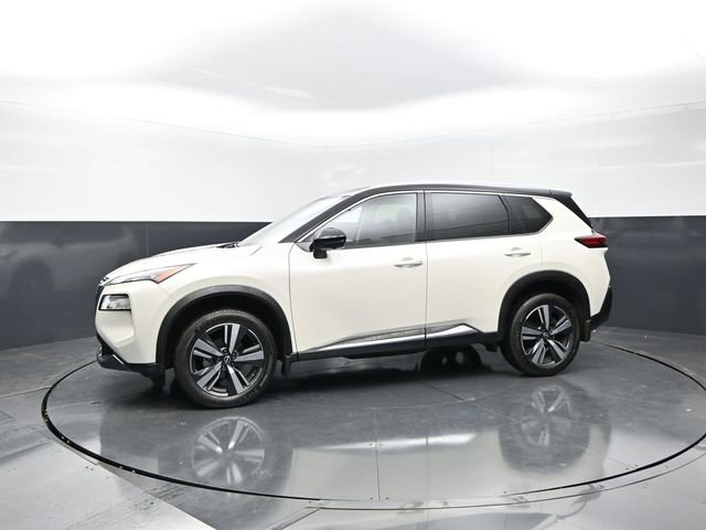 Used 2023 Nissan Rogue SL FWD image 3