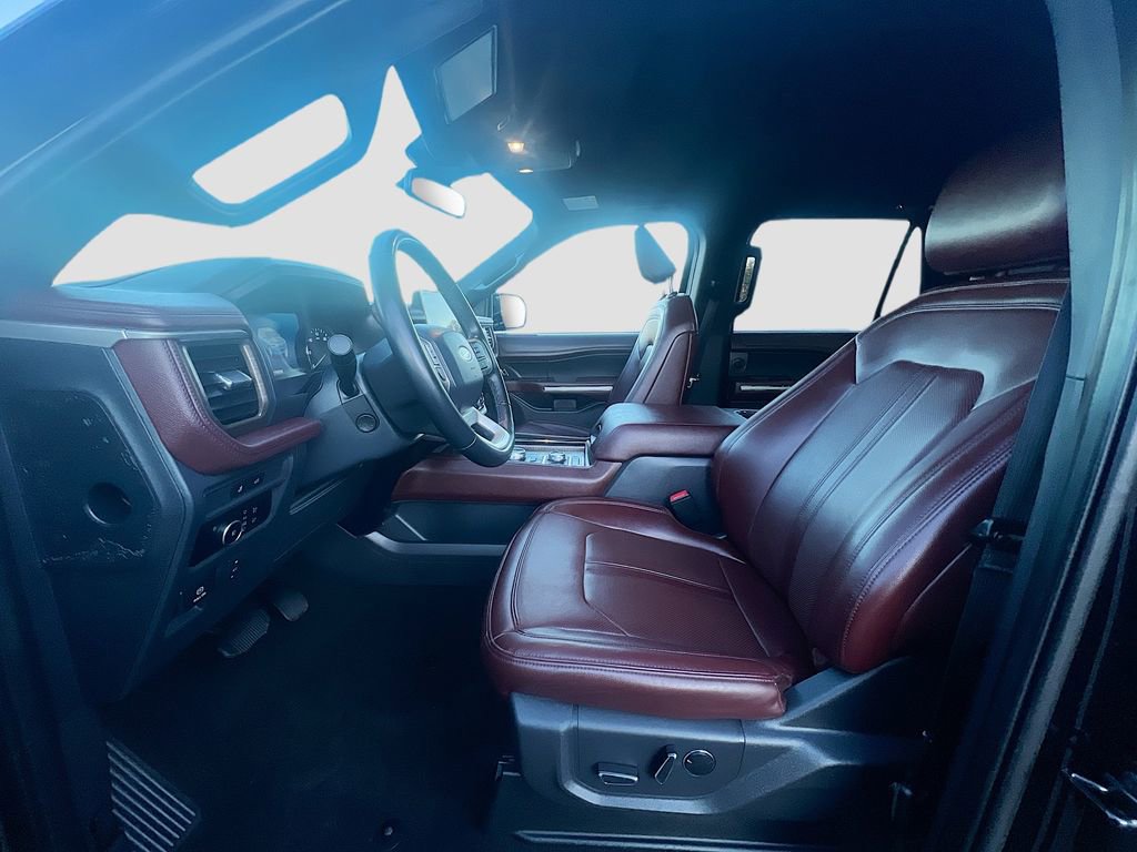 Used 2024 Ford Expedition Max Limited AWD/4WD image 26
