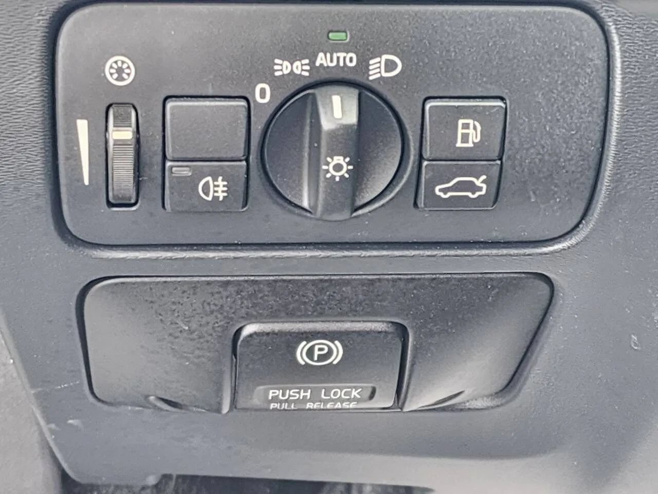 Used 2013 Volvo S60 T5 FWD image 17