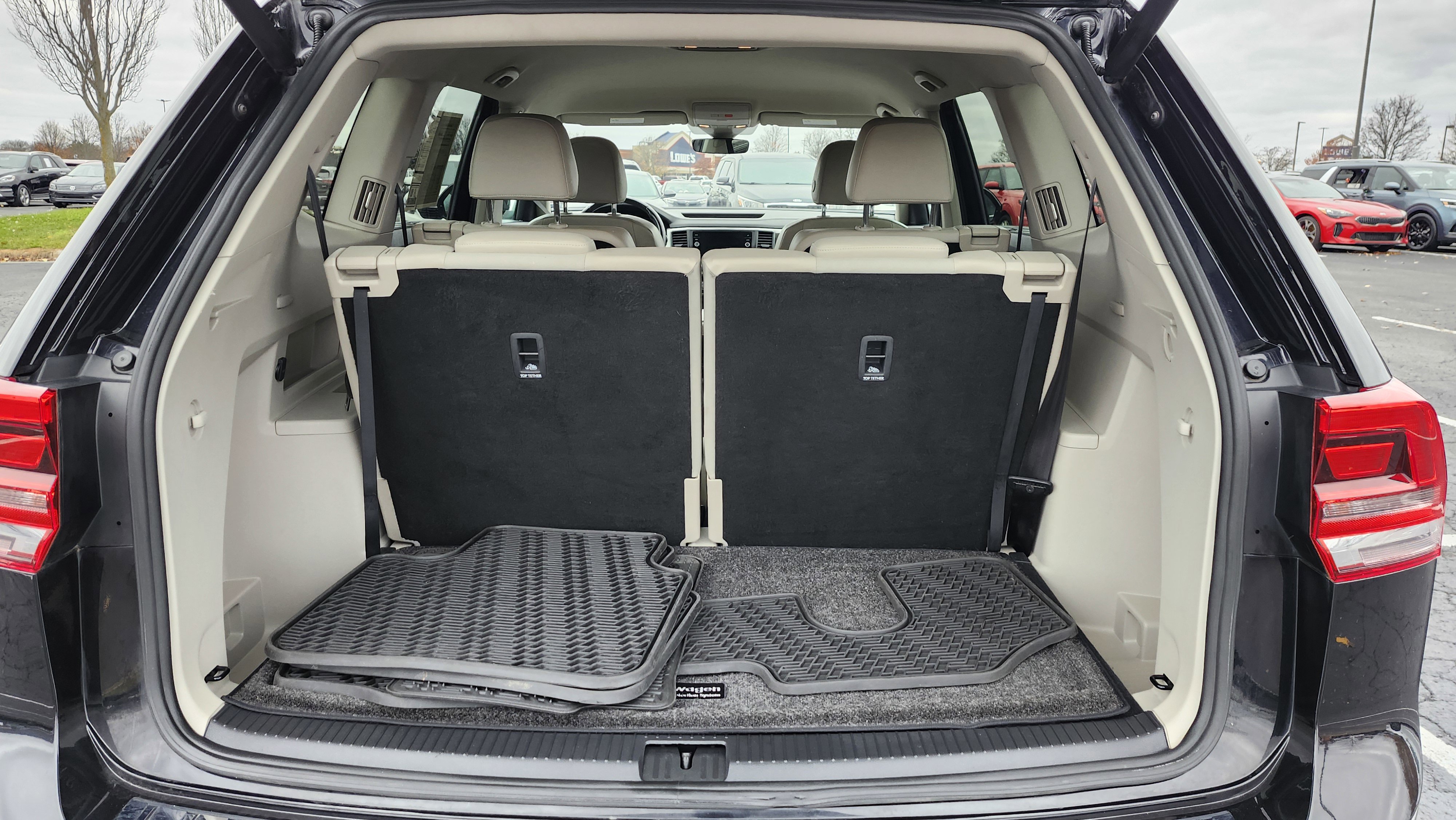 Used 2018 Volkswagen Atlas SE image 17