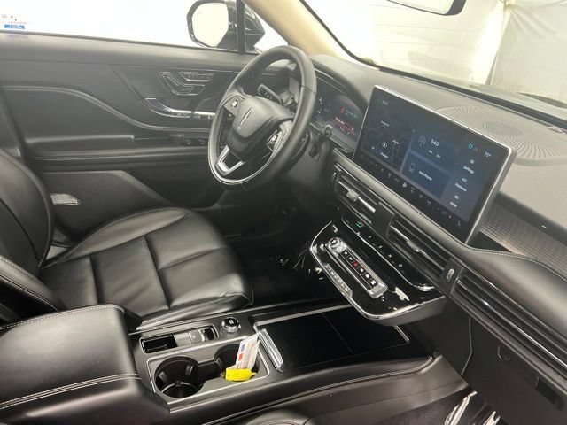 Certified 2023 Lincoln Corsair AWD w/ Equipment Group 101A image 25