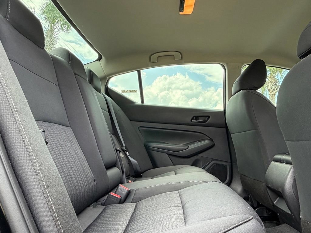 Used 2025 Nissan Altima 2.5 S FWD image 28