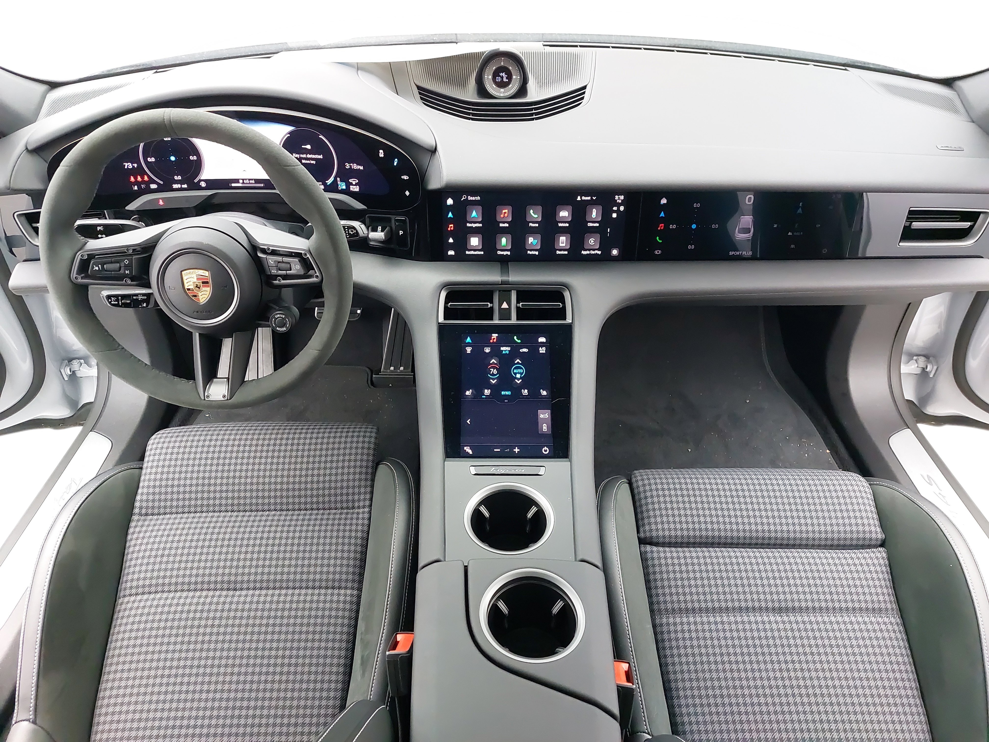 New 2025 Porsche Taycan 4S image 39