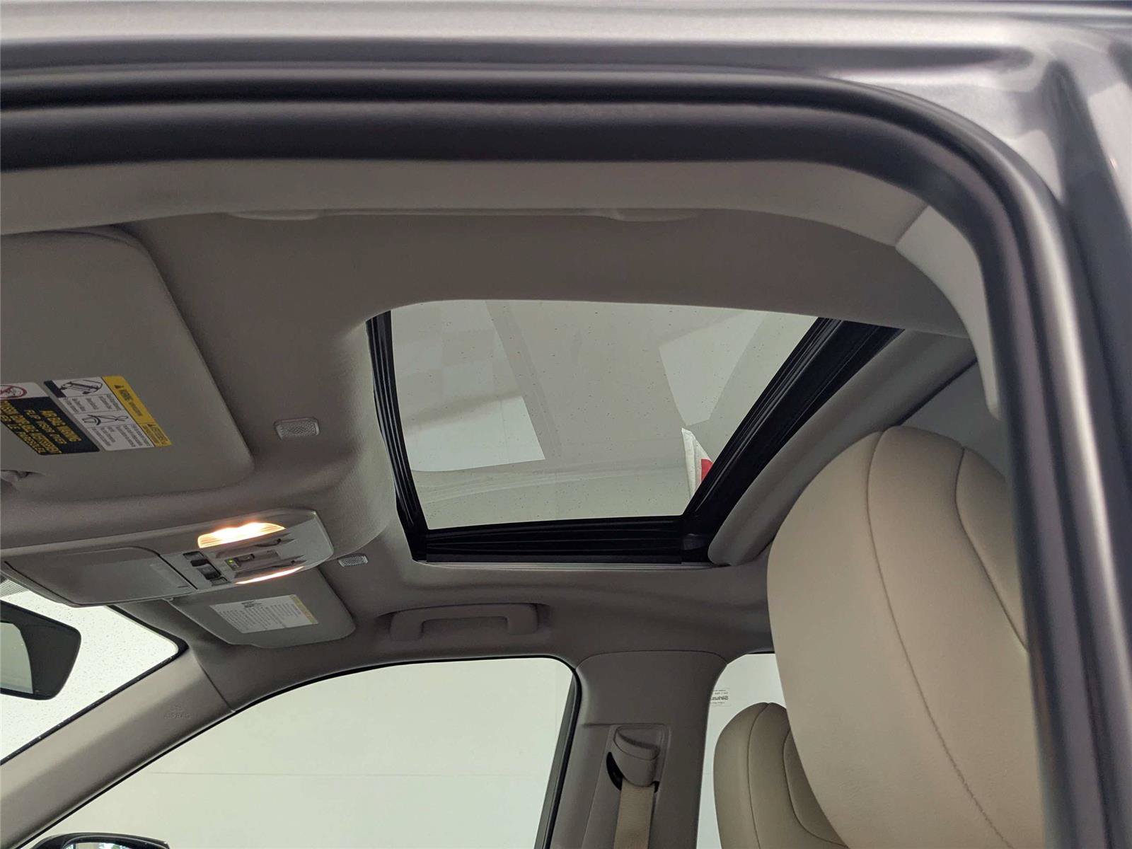 Certified 2025 Toyota Highlander XLE FWD image 16