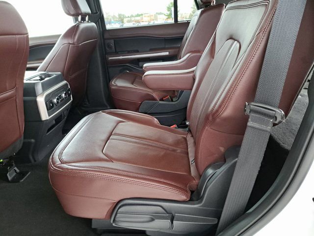 Certified 2024 Ford Expedition Limited image 23