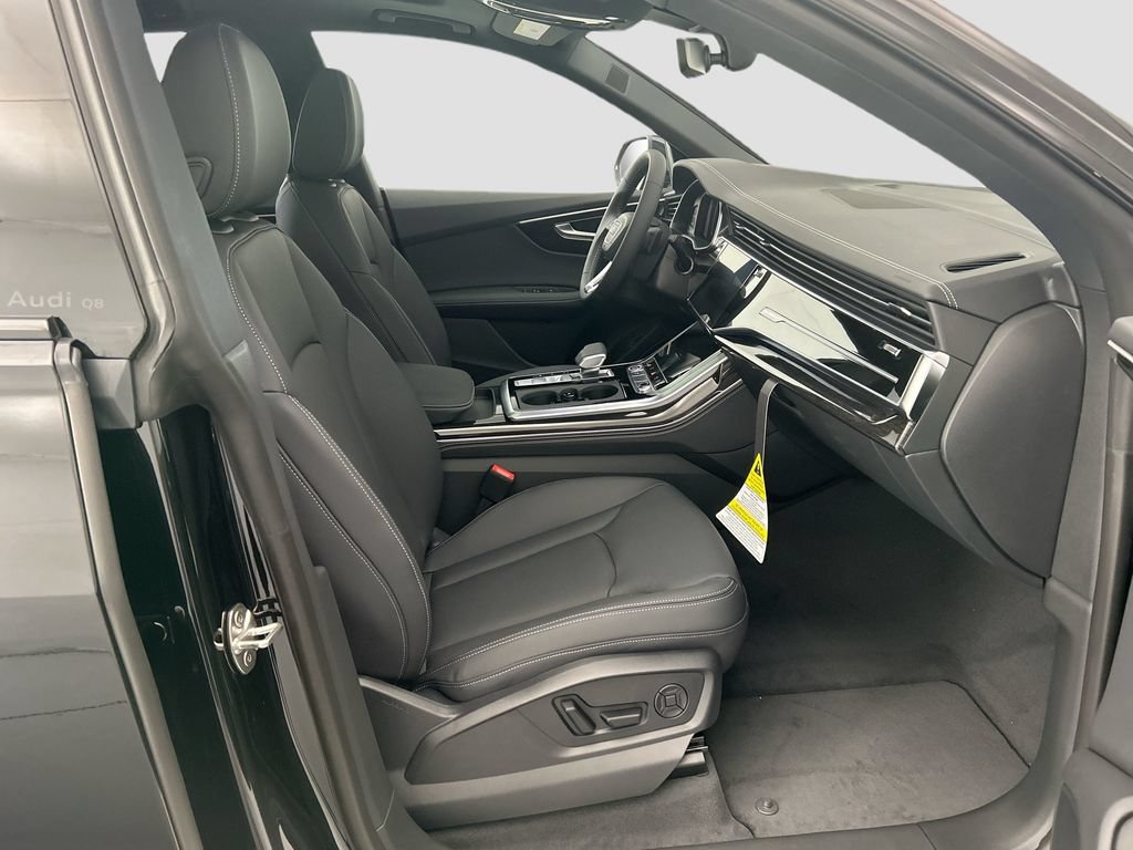 Used 2026 Audi Q8 Premium Plus w/ Premium Plus Package AWD/4WD image 19
