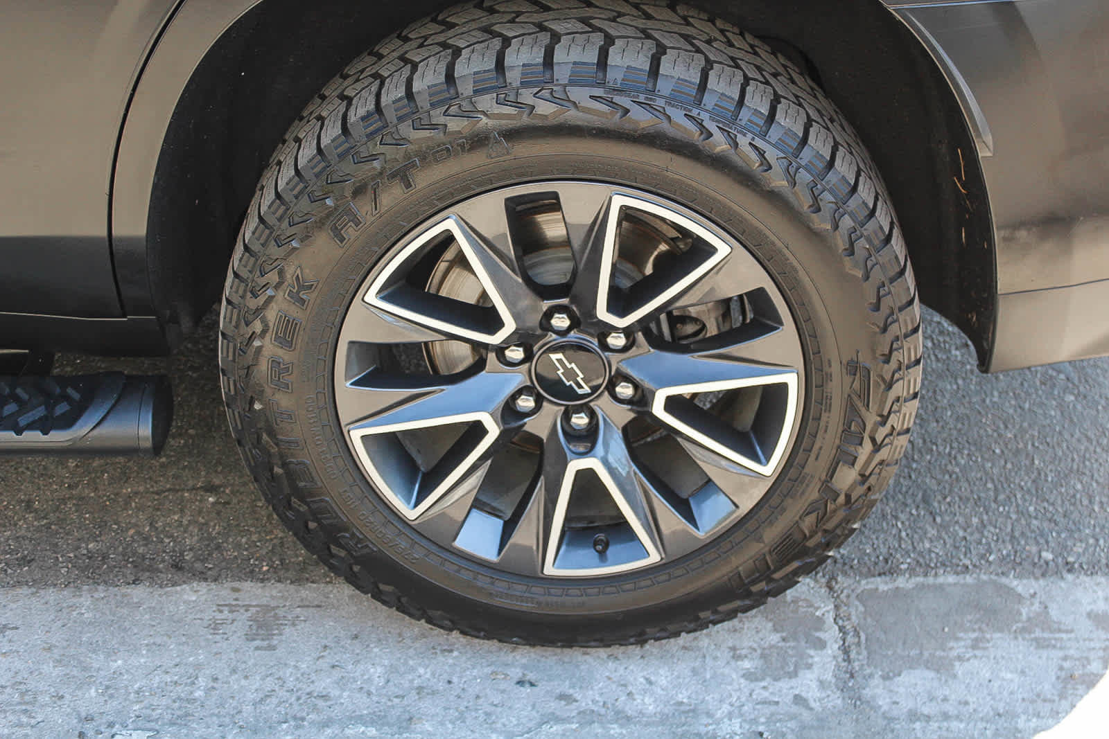 Used 2023 Chevrolet Tahoe Z71 image 8