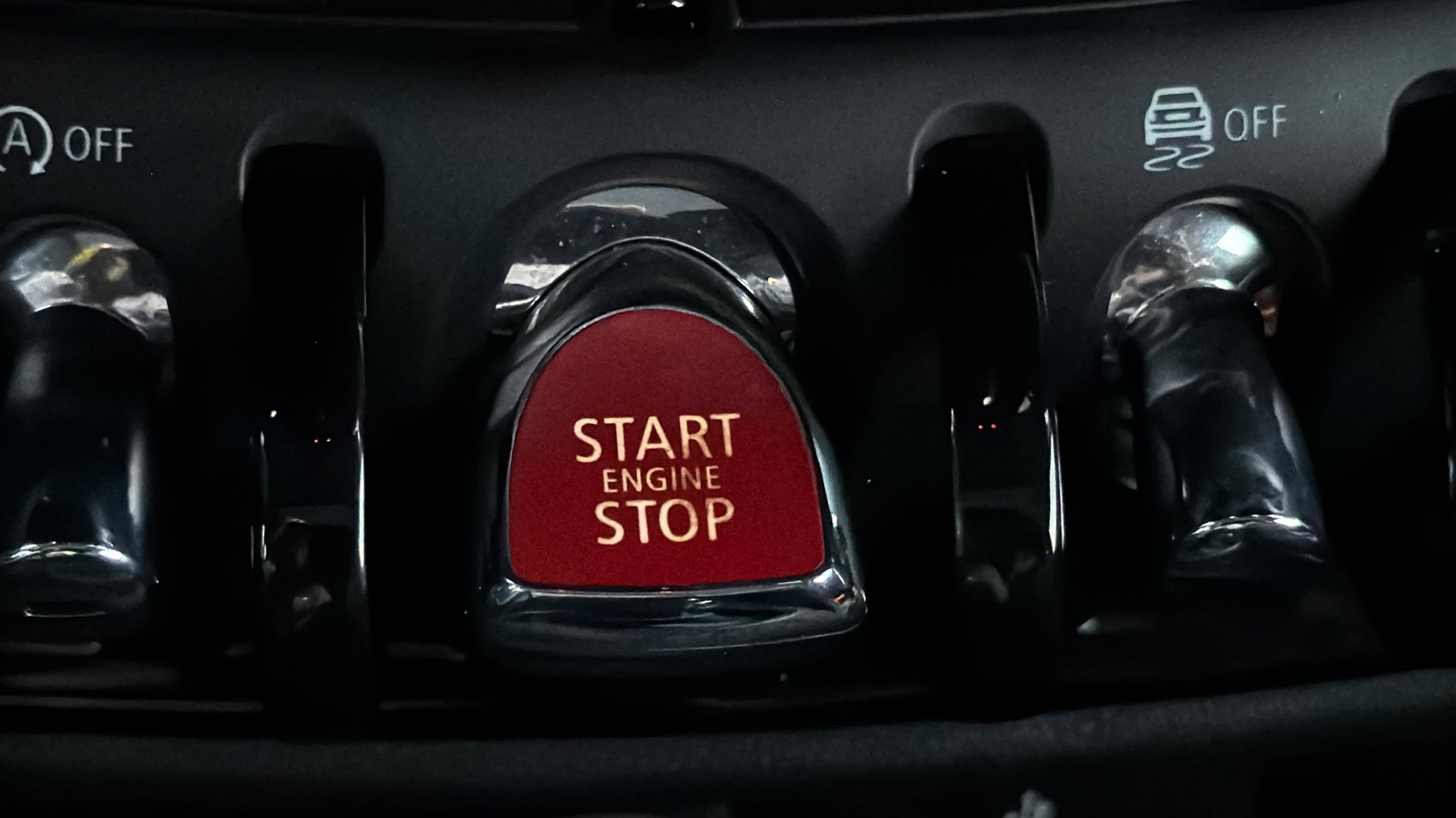 Used 2022 MINI Cooper Clubman S image 20