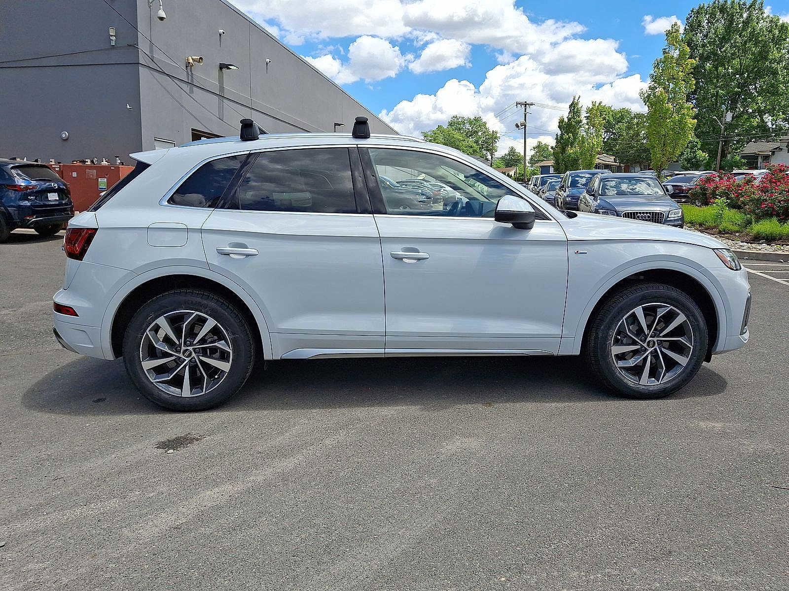 Certified 2023 Audi Q5 2.0T Premium Plus w/ Premium Plus Package AWD/4WD image 32