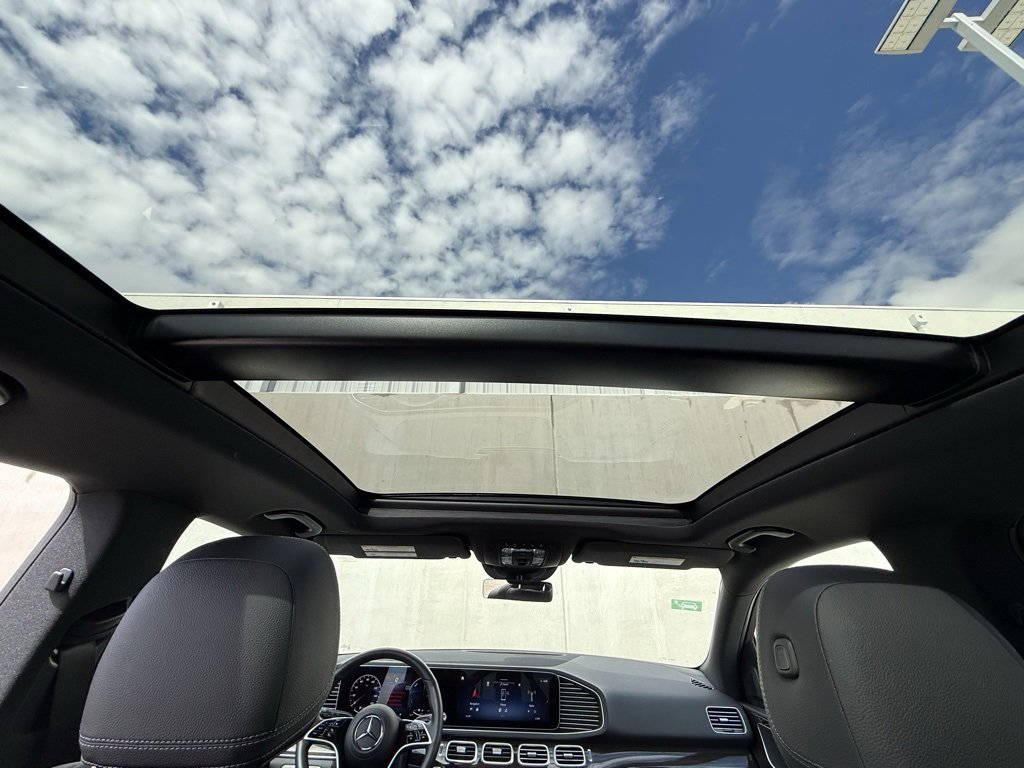 Used 2025 Mercedes-Benz GLE 450e 4MATIC image 8