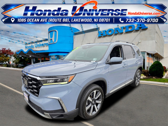 Certified 2025 Honda Pilot Touring