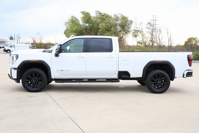 Certified 2025 GMC Sierra 3500 AT4 w/ Technology Package image 5