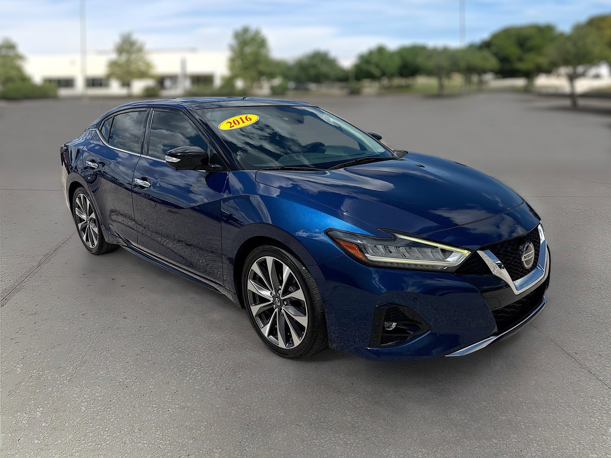 Used 2019 Nissan Maxima Platinum w/ Illumination Package FWD video 2