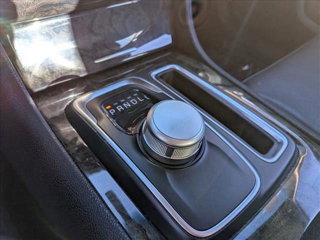 Used 2022 Chrysler 300 Touring L w/ Popular Equipment Group image 11