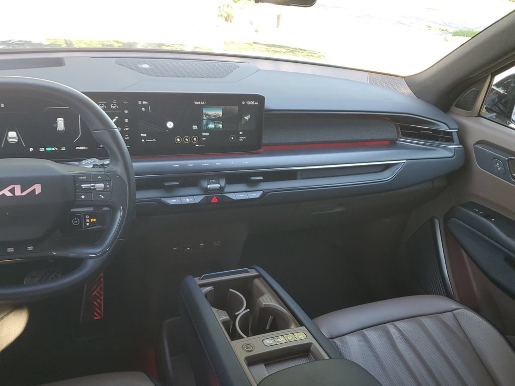 Used 2024 Kia EV9 GT-Line AWD/4WD image 19