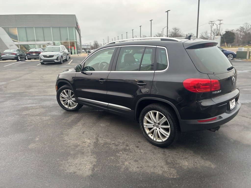 Used 2015 Volkswagen Tiguan SEL image 4